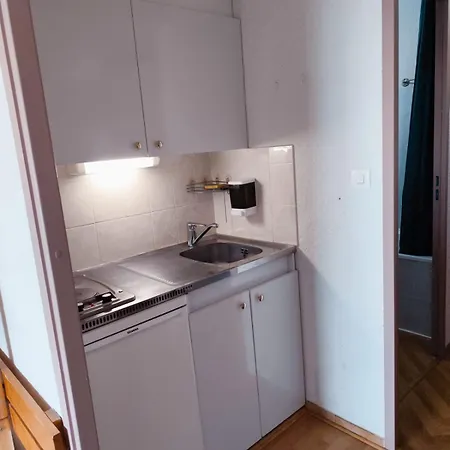Appartement Pour 4 Personnes Villarembert Exterior photo