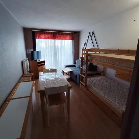 Appartement Pour 4 Personnes Villarembert Exterior photo